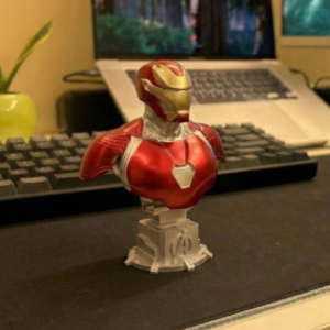 Iron Man Figure (13 cm)