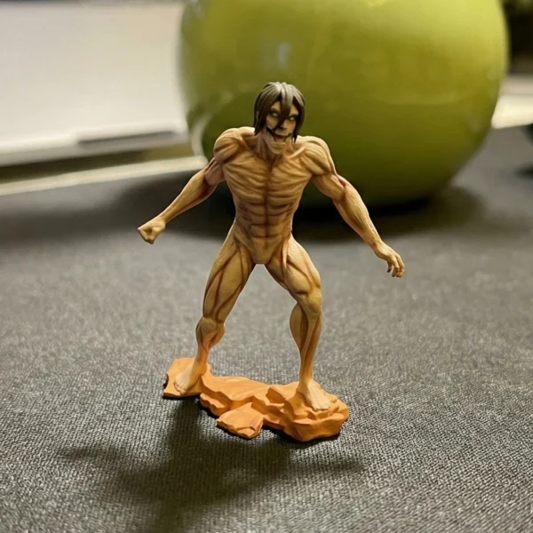 Attack Titan (13 cm)