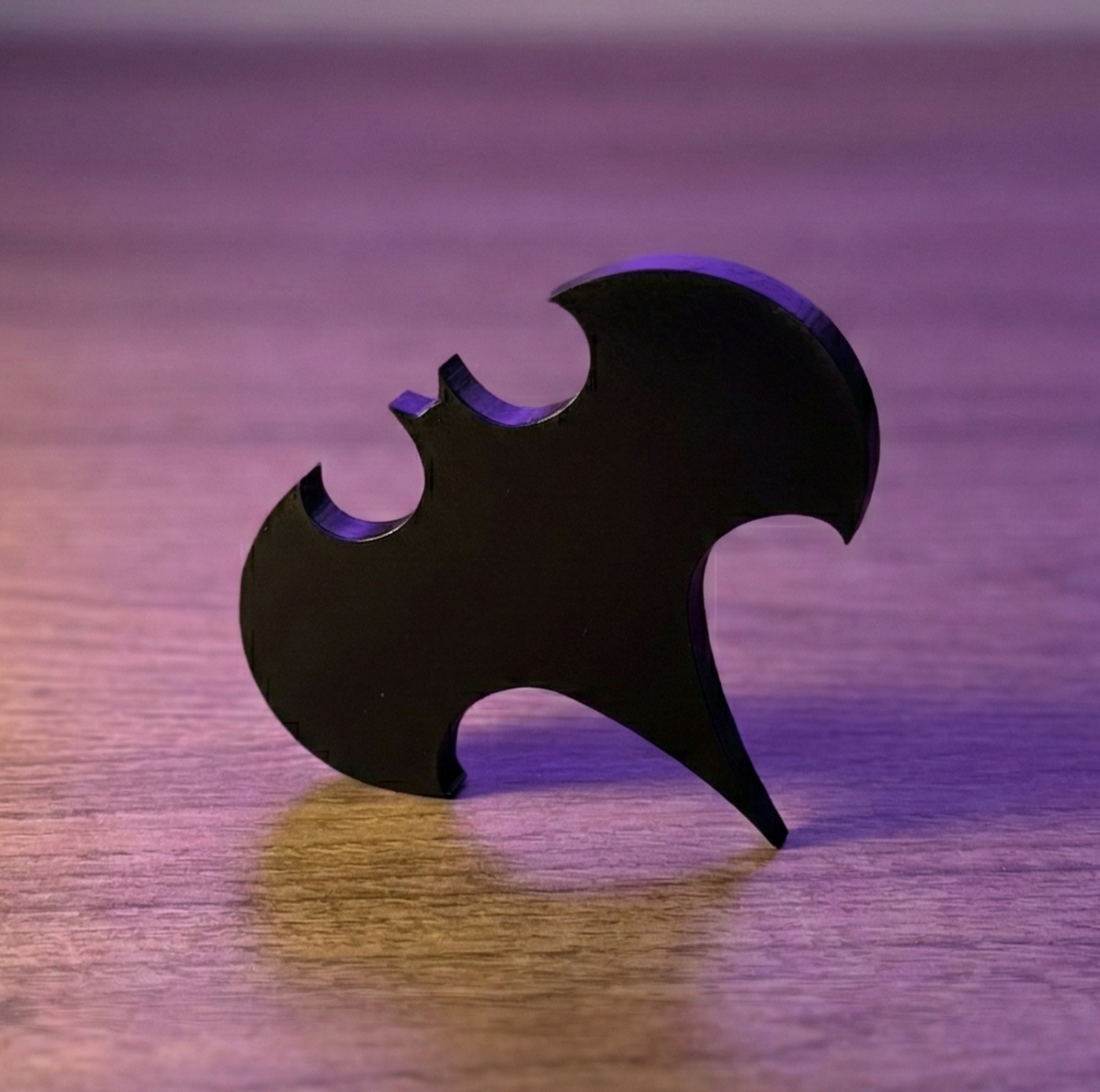 Bat Symbol – Superman & Batman vs Alien and Predator